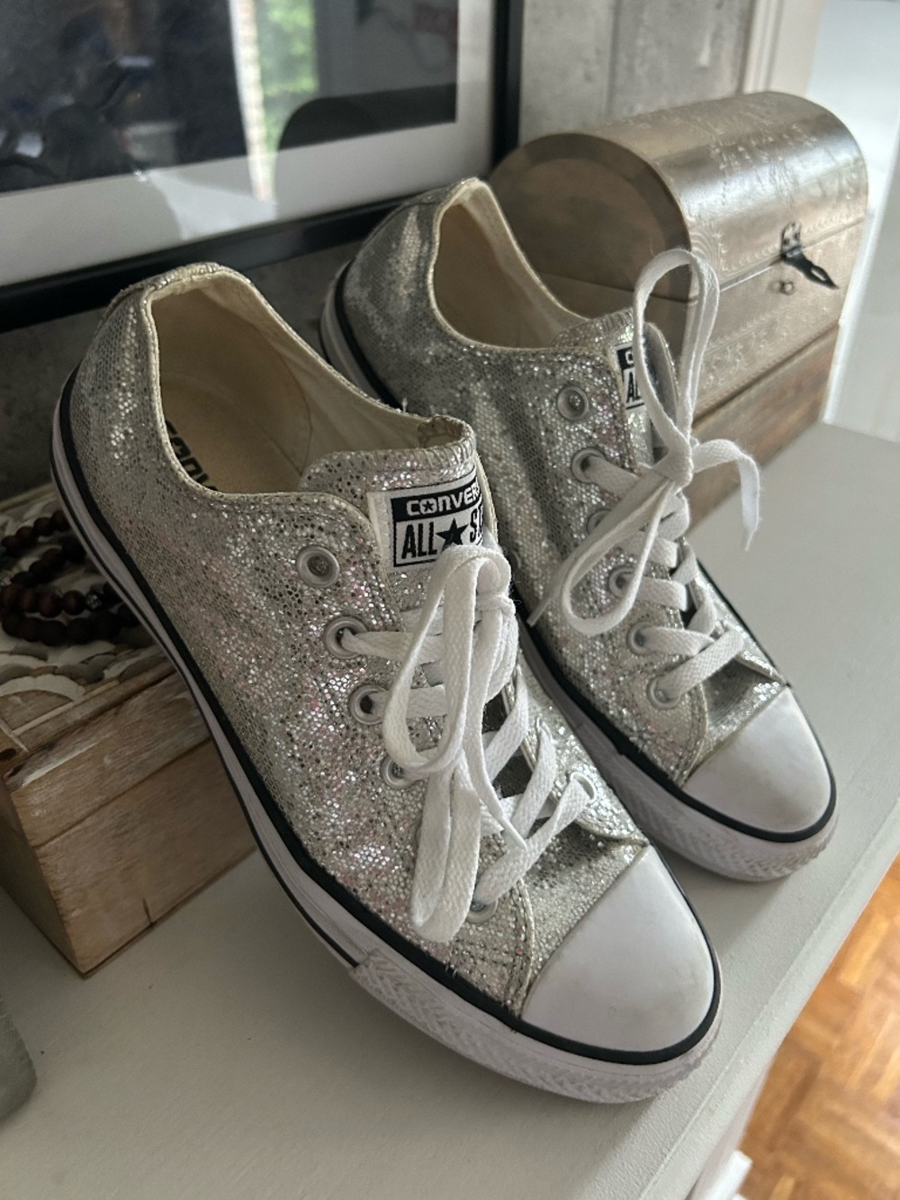 SILVER glitter converse.  RARE.  WOWSA. 9